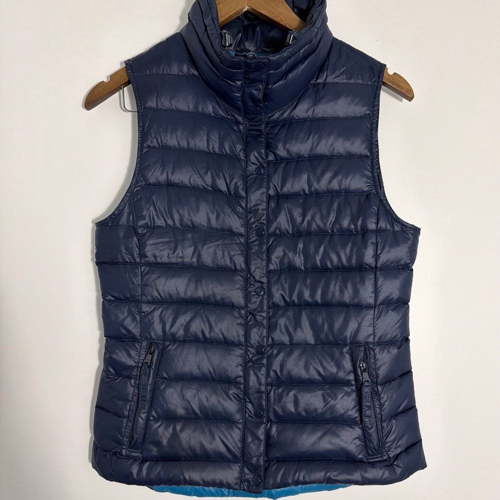 GAP Lightweight down puffer vest